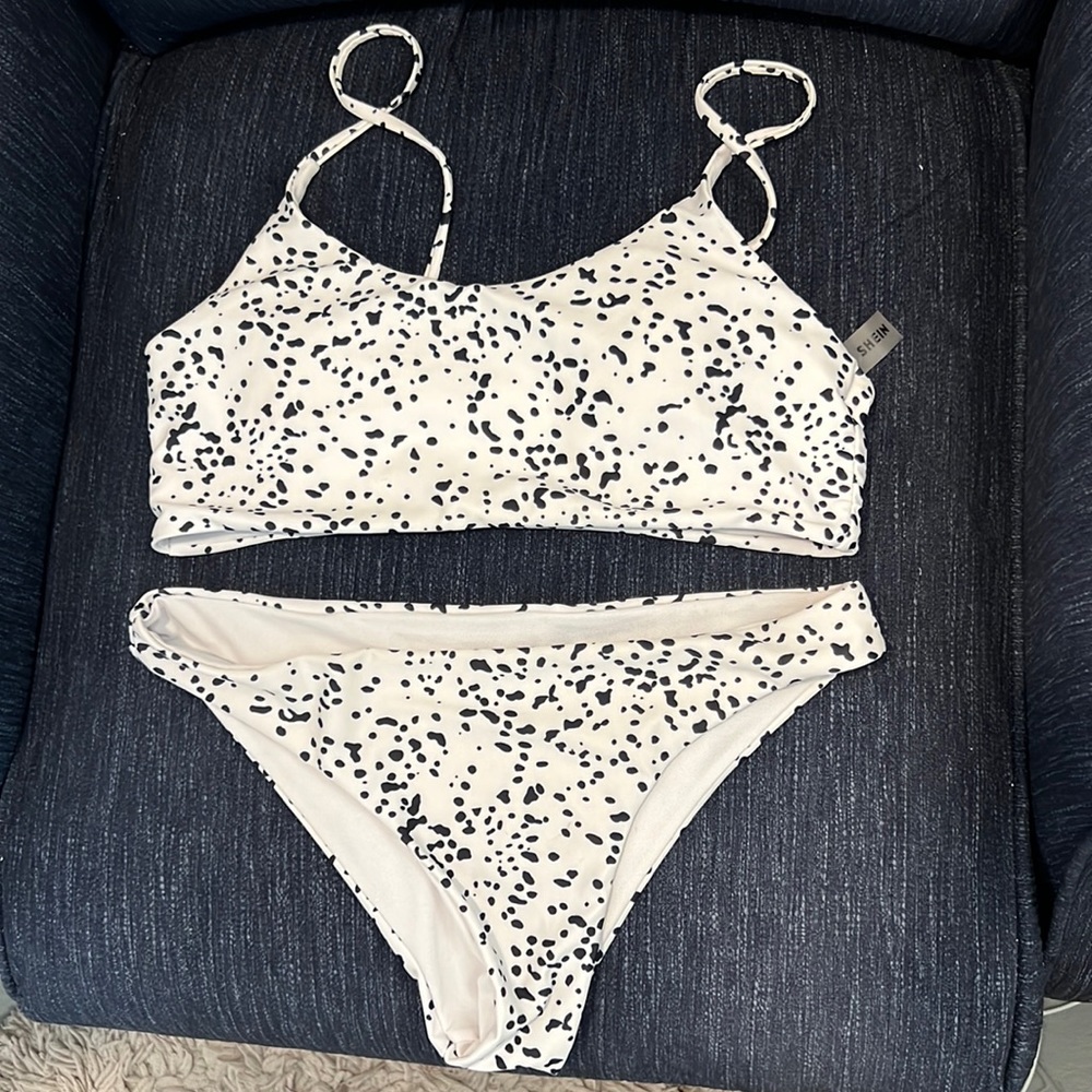 SHEIN Dalmatian print bikini!